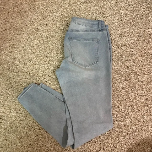 Refuge ripped light washed jeans - Picture 3 of 5